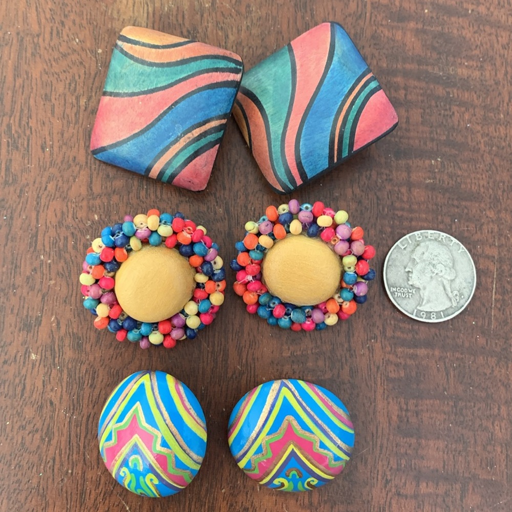 3 pr vintage hand painted clip on earrings